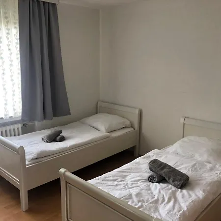 Apartment Ferienwohnung - Monteurzimmer ,,city