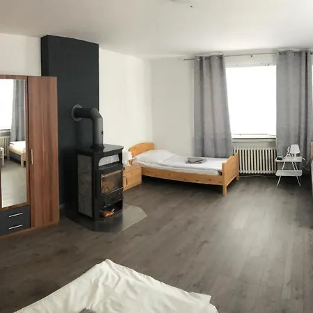 Apartment Ferienwohnung - Monteurzimmer ,,city